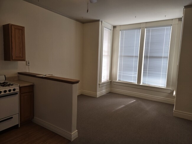 308 Solano St, Unit 2