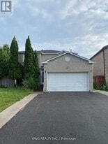 7 Clydesdale Cir in Brampton, ON - Building Photo