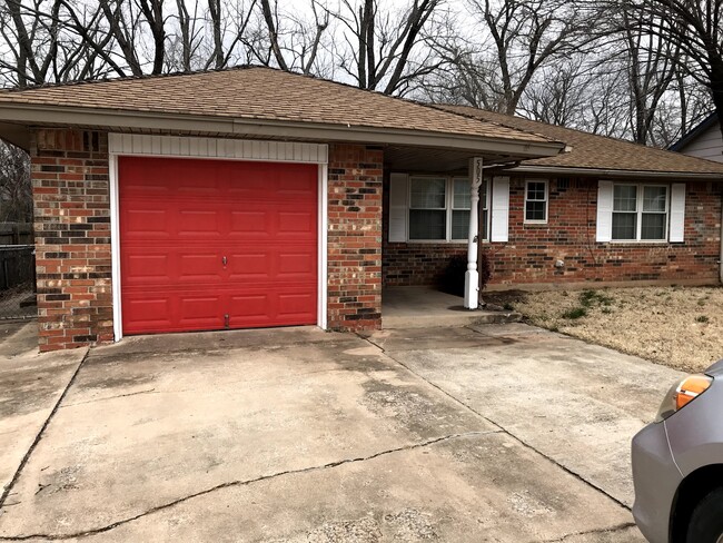 505 Noble Dr in Noble, OK - Building Photo - Building Photo