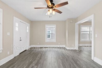 2828 Tidewater Dr in Norfolk, VA - Building Photo - Building Photo