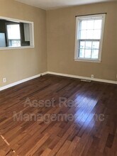 2315 Greenfield Ln in Knoxville, TN - Building Photo - Building Photo