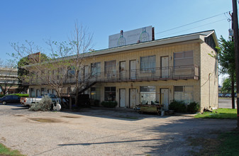 Acacia Building in Austin, TX - Building Photo - Building Photo