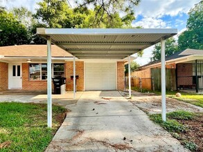 530 Globe St in Houston, TX - Building Photo - Building Photo