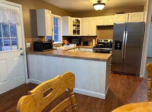 233 Roosevelt Ave in Torrington, CT - Foto de edificio - Building Photo