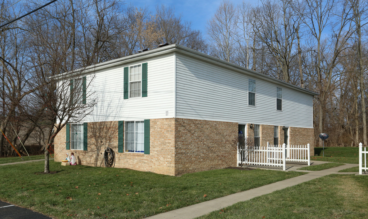 Chartwell Apartments in Lancaster, OH - Building Photo