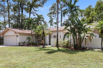 12463 Sawgrass Ct in Wellington, FL - Building Photo - Building Photo