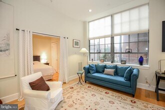 2516 Q St NW in Washington, DC - Building Photo - Building Photo