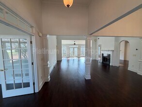 7020 Grassmoor Grange Way in Cumming, GA - Building Photo - Building Photo