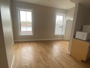 339 Main St in Bennington, VT - Building Photo - Building Photo