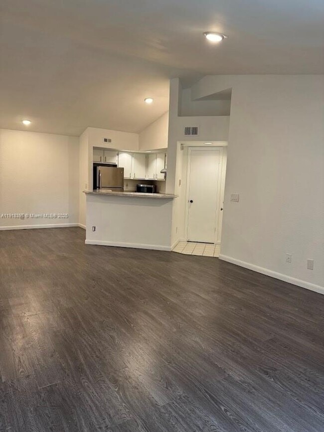 12430 Vista Isles Dr in Plantation, FL - Building Photo - Building Photo