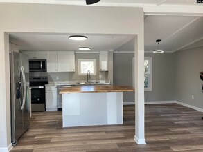 144 Ringo Rd in Lexington, SC - Building Photo - Building Photo