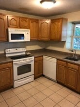 172 E Cherry Ln in State College, PA - Building Photo - Building Photo