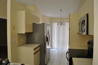 3687 Collinwood Ln in West Palm Beach, FL - Building Photo - Building Photo
