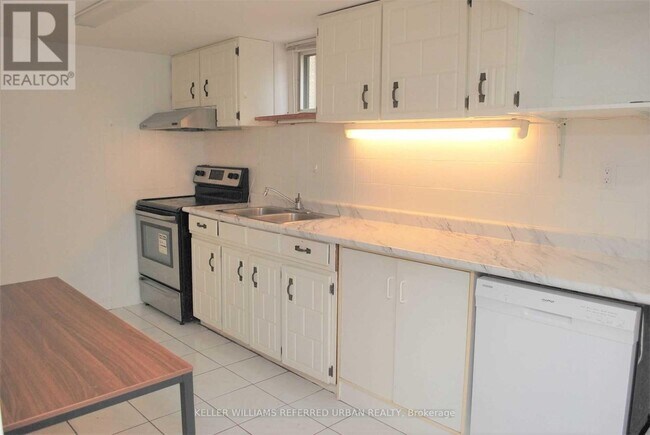 53 Silvio Ave in Toronto, ON - Building Photo - Building Photo