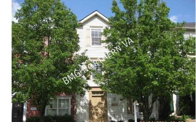 property at 10207 Magnolia Grove Dr