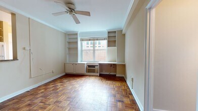 2130 N St NW in Washington, DC - Building Photo - Building Photo