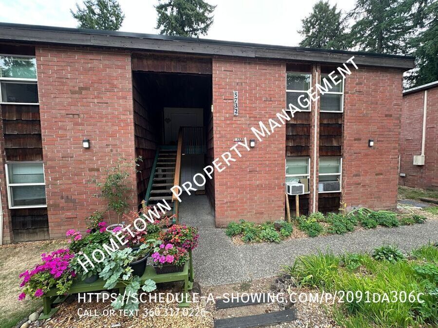 5732 Pattison Lake Ln SE in Lacey, WA - Building Photo