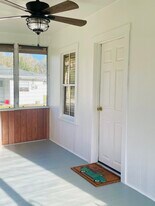 721 New York Ave in South Daytona, FL - Building Photo