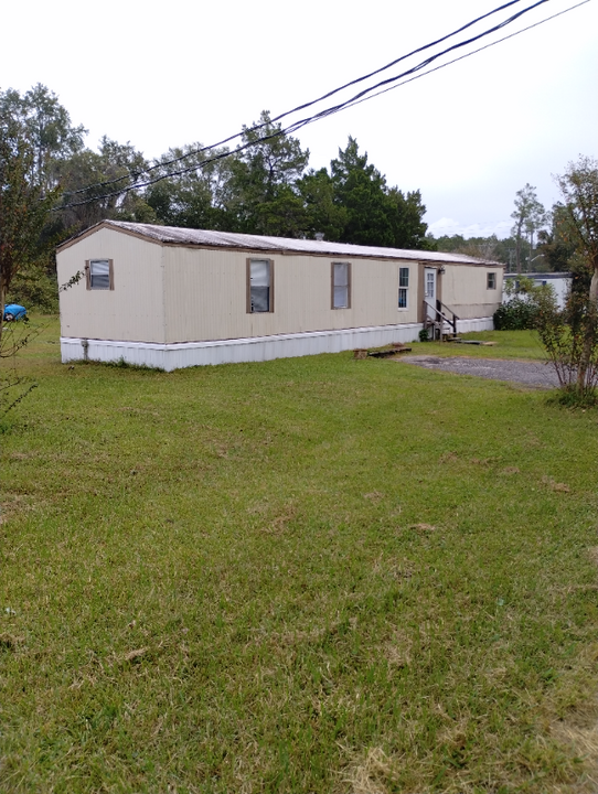 182 NW Deer Run Gln in Lake City, FL - Foto de edificio