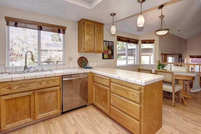 5407 Casa Grande Ave in Rocklin, CA - Building Photo - Building Photo