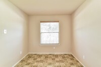 18215 Olive Leaf Dr photo'