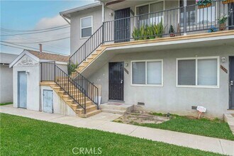 1316 W Valencia Dr in Fullerton, CA - Building Photo - Building Photo