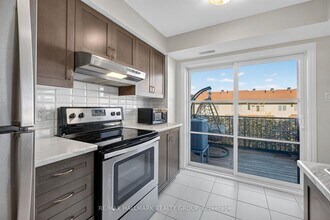 235 Infusion Private in Ottawa, ON - Building Photo - Building Photo