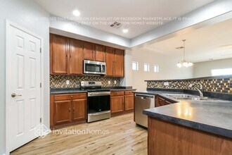10237 W Wier Ave in Tolleson, AZ - Building Photo - Building Photo