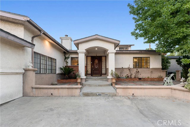 property at 9348 Tujunga Canyon Blvd