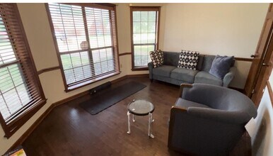 3988 Fern Valley Dr in Memphis, TN - Building Photo - Building Photo