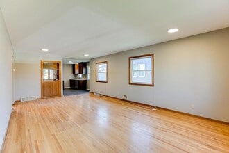 1837 Hayes St NE, Unit 1837 in Minneapolis, MN - Building Photo - Building Photo