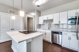 Centreport Lake in Fort Worth, TX - Building Photo - Building Photo