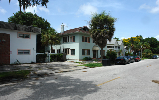 730 7th Ave N in St. Petersburg, FL - Building Photo - Building Photo