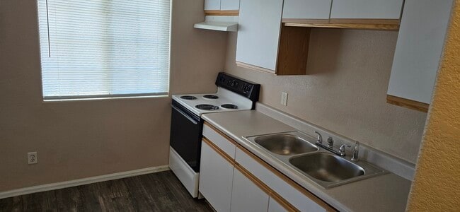 3005 Acero Ave in Pueblo, CO - Building Photo - Building Photo
