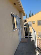 803 W Glenoaks Blvd, Unit 803A in Glendale, CA - Building Photo - Building Photo