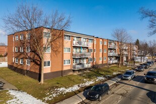 6065 Joseph-Renaud Boul in Montréal, QC - Building Photo