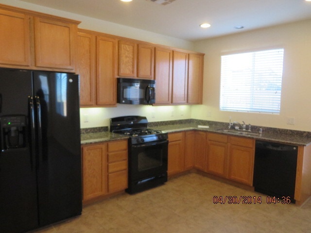 10128 Watchtide Ct in Las Vegas, NV - Building Photo - Building Photo