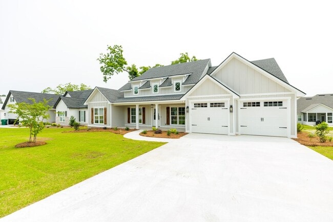 3061 Houser Wy in Hahira, GA - Building Photo - Building Photo