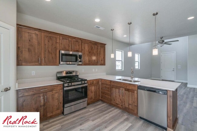 property at 506 N 550 W