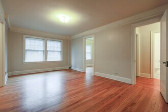 San Carlos Apartments in Portland, OR - Foto de edificio - Interior Photo
