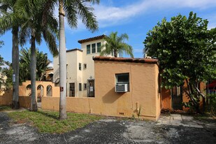 241 Walton Blvd in West Palm Beach, FL - Building Photo