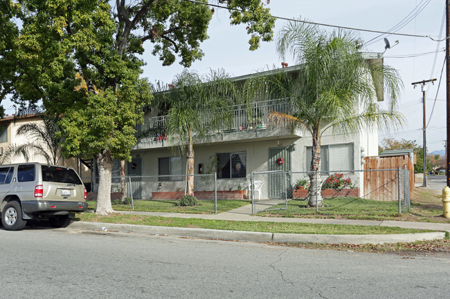 Alison Apartments in Rialto, CA - Building Photo - Building Photo