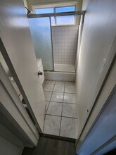 7015 8th Ave in Los Angeles, CA - Building Photo - Building Photo