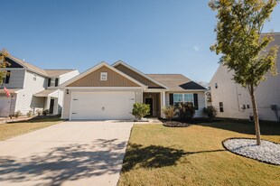 130 Trailwood Ct in Granite Quarry, NC - Building Photo