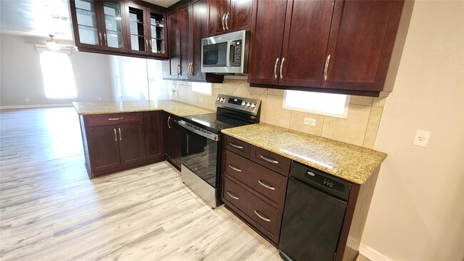 property at 1505 E 14th St