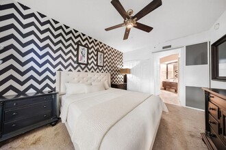 3245 NE 184th St in North Miami Beach, FL - Building Photo - Building Photo