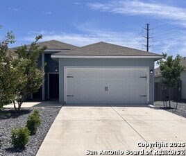 property at 525 Grayson Ln