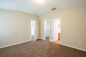 3128 Litchfield Dr in Orange Park, FL - Building Photo - Building Photo