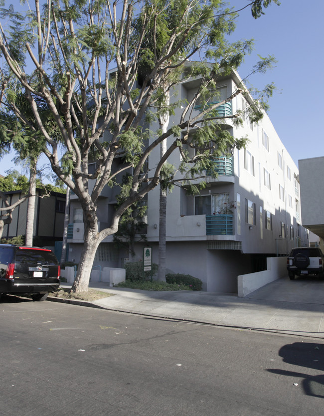 1828 Purdue Avenue, in Los Angeles, CA - Building Photo - Building Photo