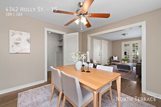 4342 Holly St in Kansas City, MO - Building Photo - Building Photo